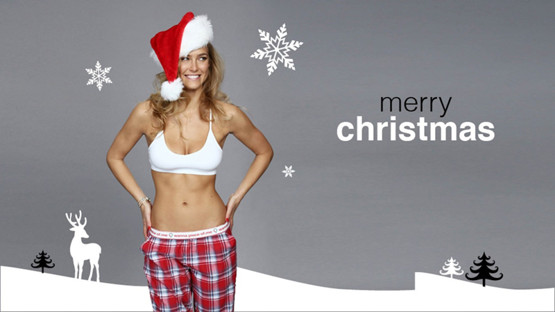 Izraelská modelka Bar Rafaeli na svůdném vánočním přání pro značku Under.me, která prodává spodní prádlo. Velmi sexy!